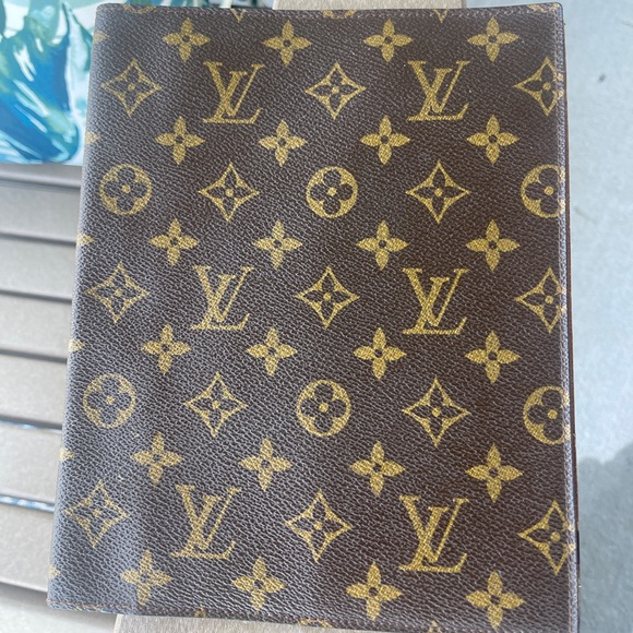 BIG Louis Vuitton Desk Agenda Cover - Picture 7 of 16
